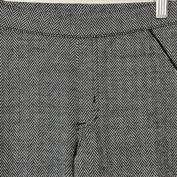 HUE Tweed Mid Rise Ankle Legging - Picture 3 of 8
